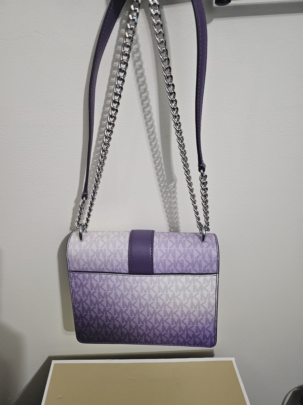 Michael Kors Lavender Ombre Signature Chain Shoulder Bag - Picture 2 of 4